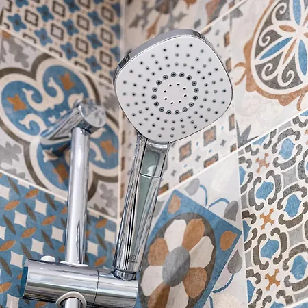 דירה Perfect Near Sea Garden וארנה