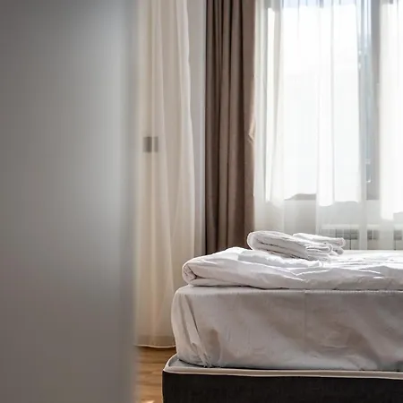 Апартамент Perfect Near Sea Garden *
